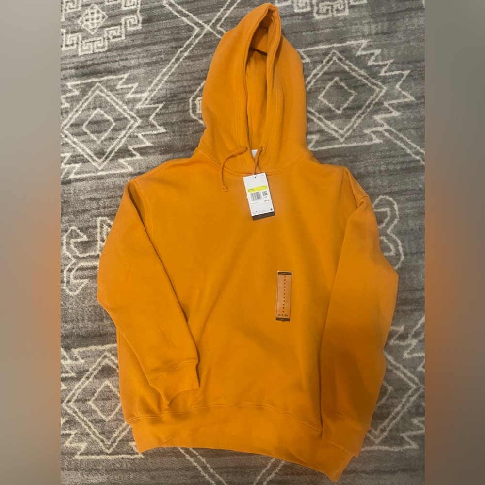 New Nike Hoodie (Medium)